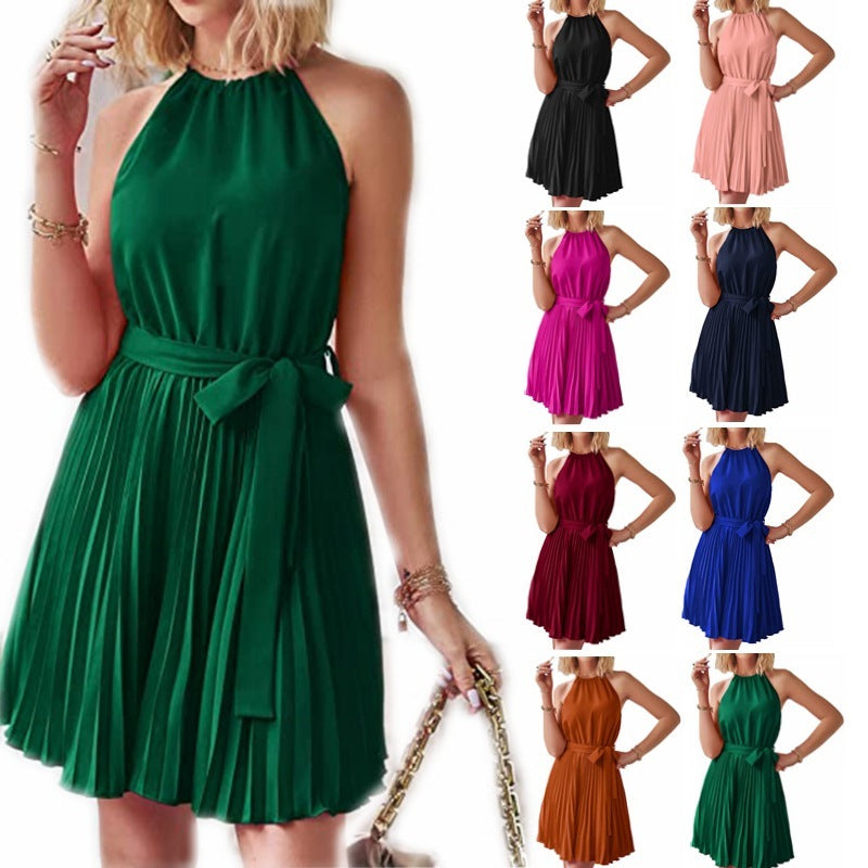 Sommerliches Trägerloses Kleid mit Halterneck – Elegantes Faltenkleid für Strand & Freizeit